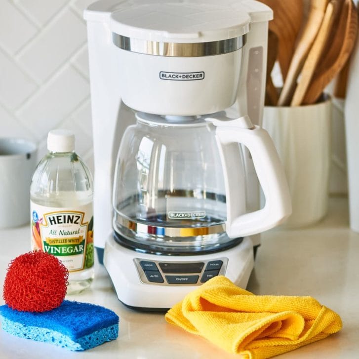 Coffee Maker with Cleaning Supplies