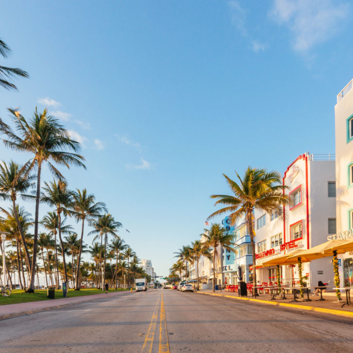 Miami Ocean Drive lane