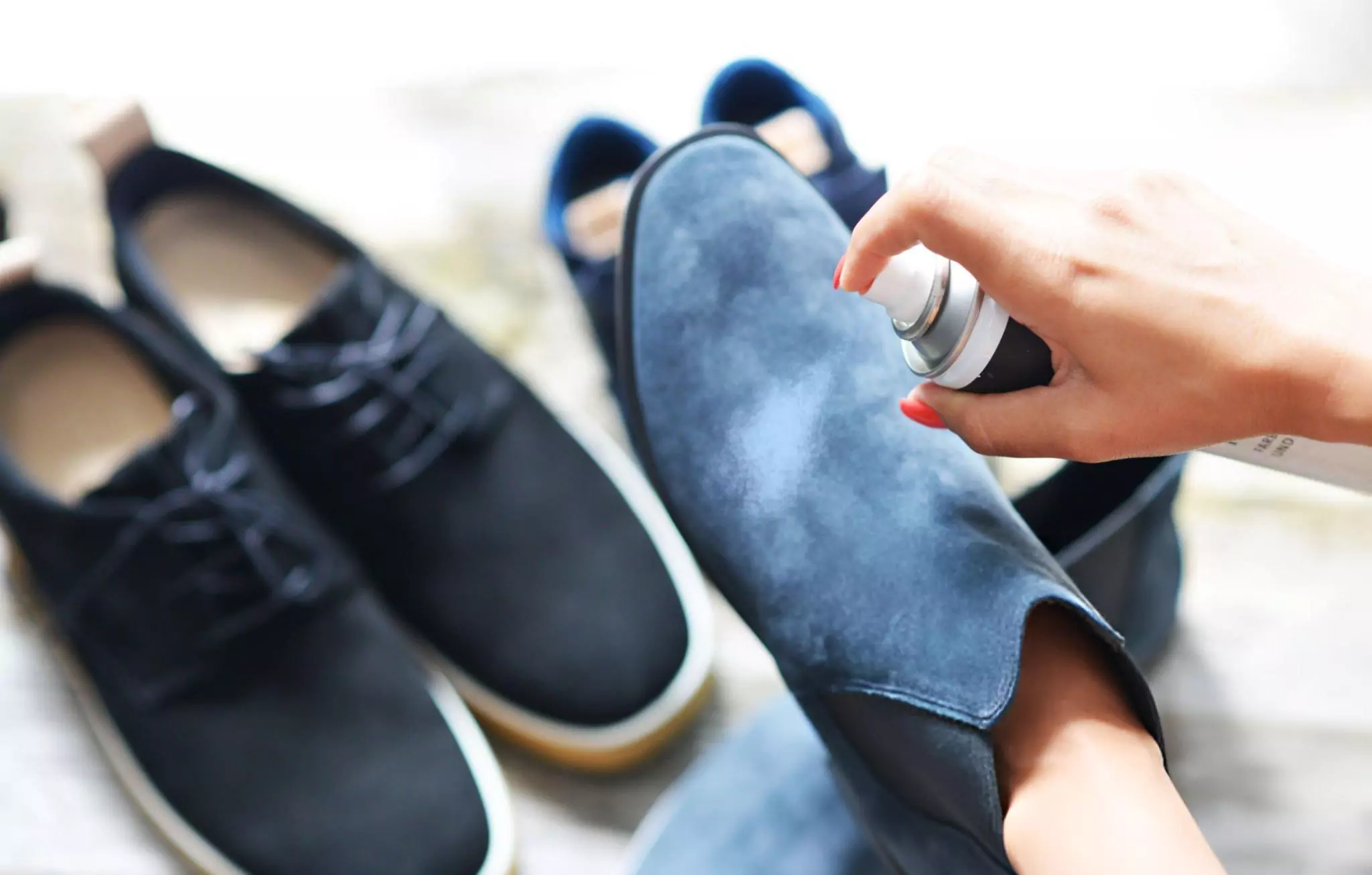 How to Clean Suede Shoes - Cleanzen