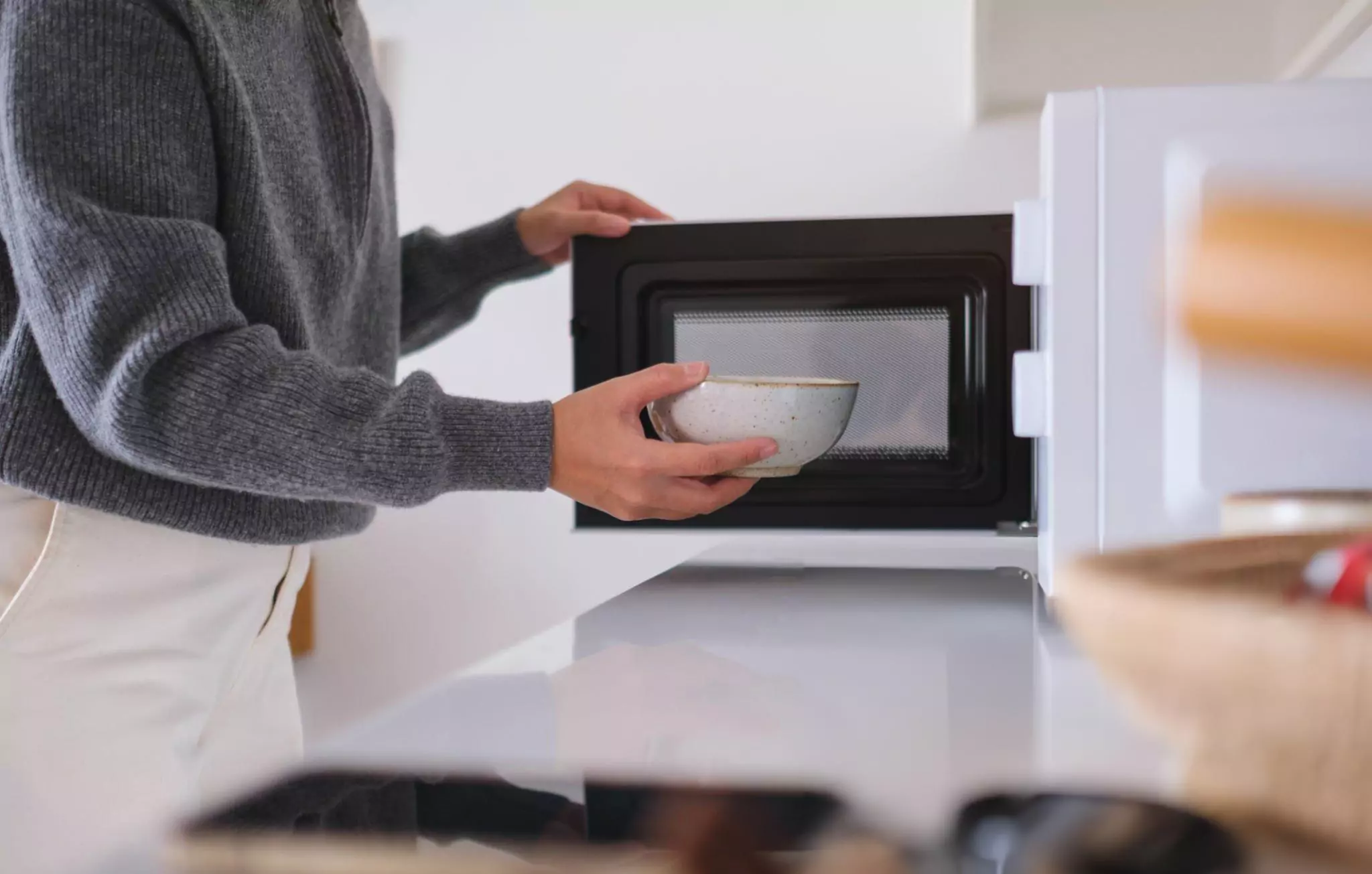 Best Way to Clean a Microwave Cleanzen Image of a Bowl Placed in a Microwave